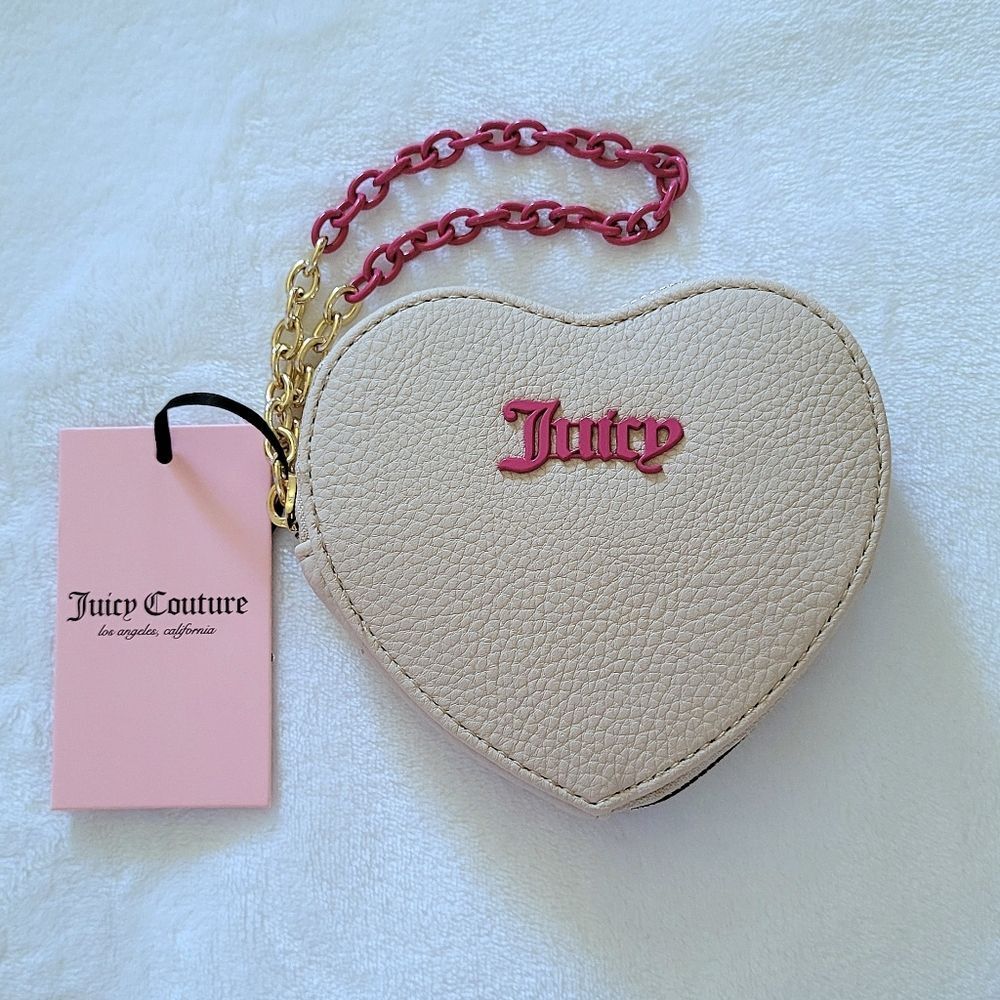 Juicy🍊 Couture "Can't Tame Her" Heart❤ Zip Around Coin🪙 Purse - NWT
